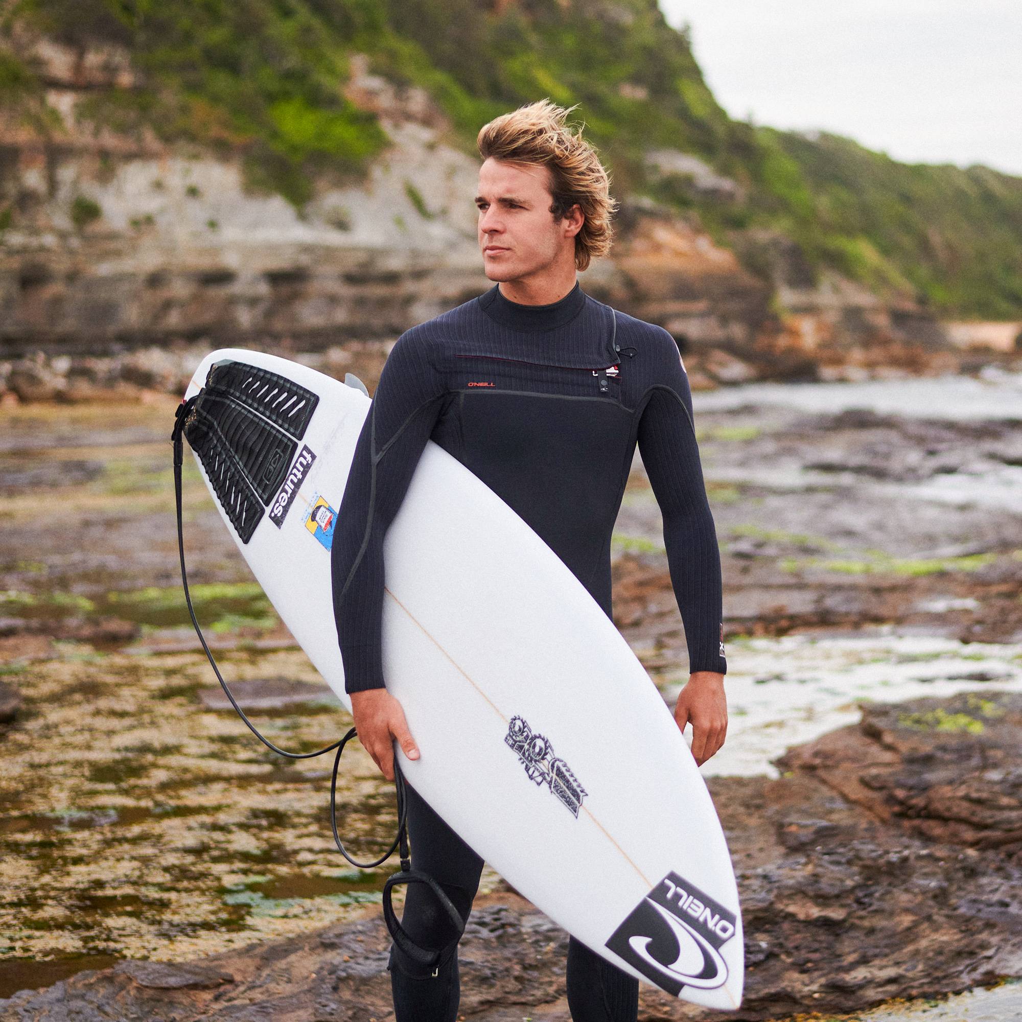 HyperFire X 4/3mm Steamer Chest Zip Wetsuit - Black