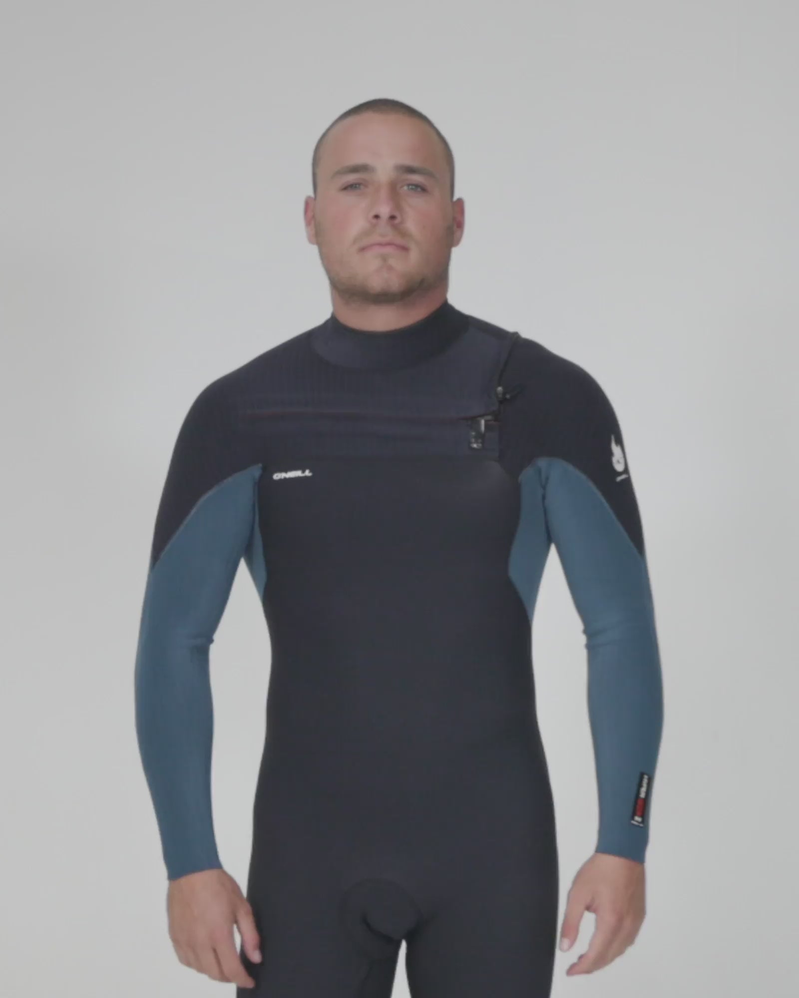 Load video: HyperFire 4/3mm Steamer Chest Zip Wetsuit - Cadet
