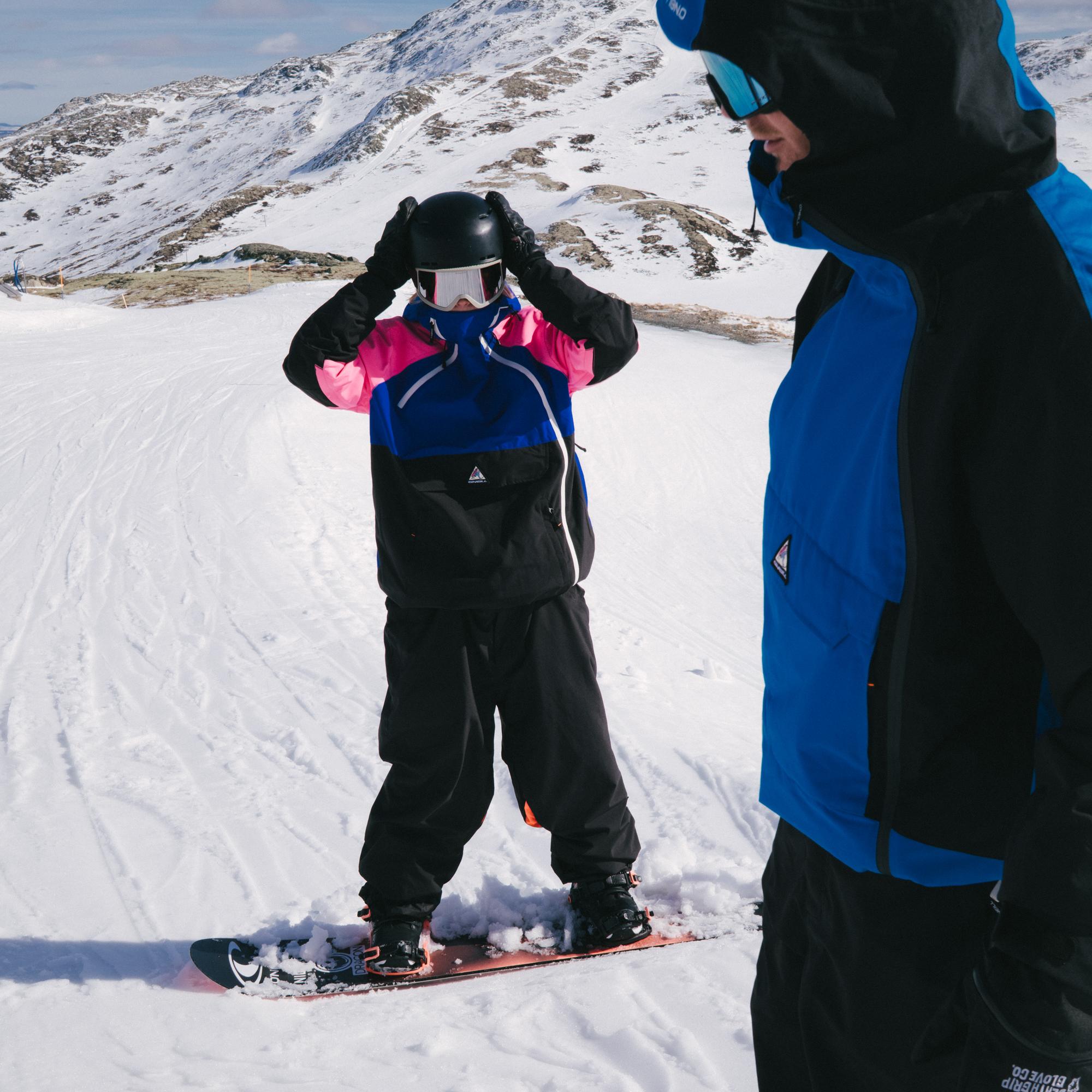 Women's Play Asymmetric Snow Jacket - Active Blue Colour Block